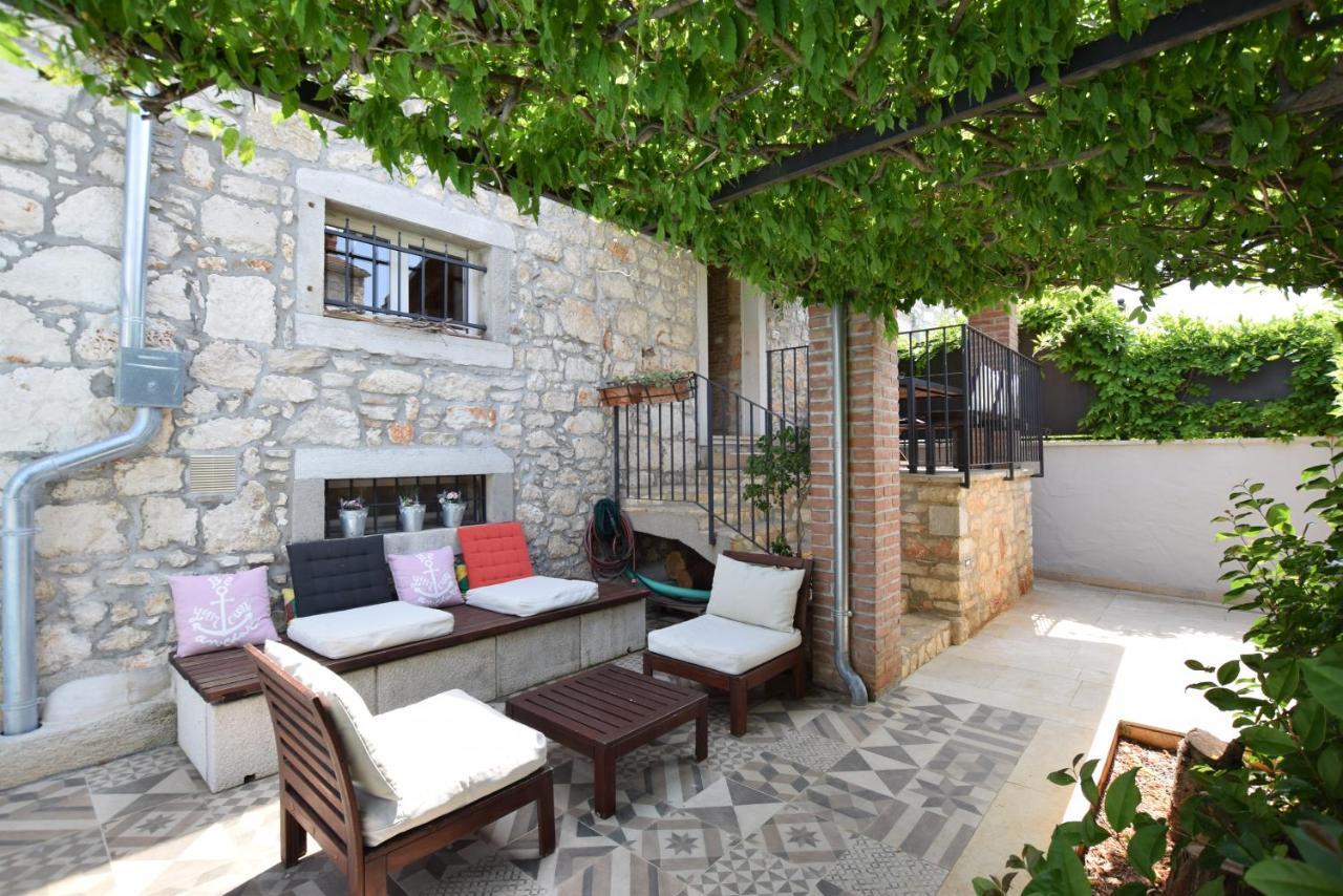 Saison Openning Prices Luxury Villa Nini With Fireplace, Private Pool, Bikes, Barbecue And Much More Poreč Eksteriør bilde